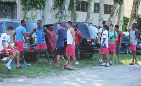 Imparable la huelga en Victoria