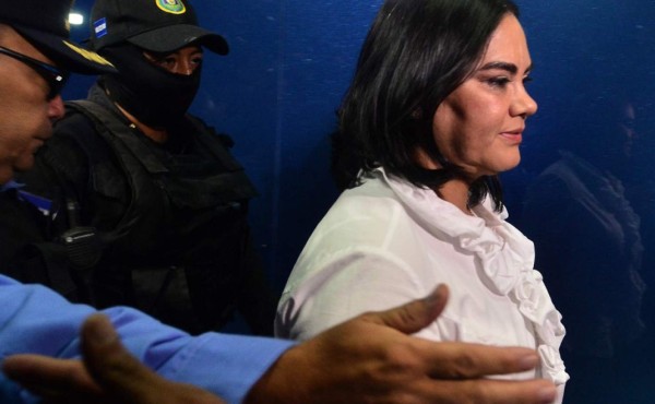 Caso Caja Chica de la Dama: Fiscalía pide 77 años de prisión para Rosa Elena de Lobo