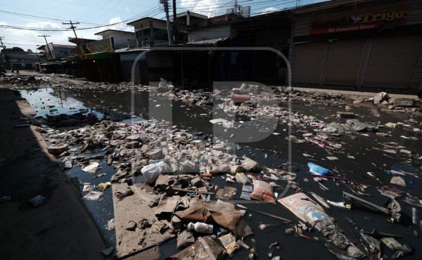 Iota convierte a La Lima en una ciudad fantasma