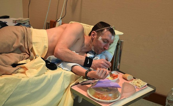 ¿El trabajo de tus sueños?, 400 mil lempiras por estar dos meses en cama