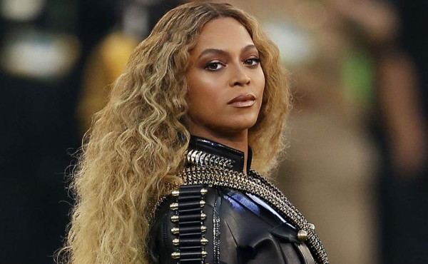 Michelle Obama se puso en 'formación' para el cumpleaños de Beyoncé    