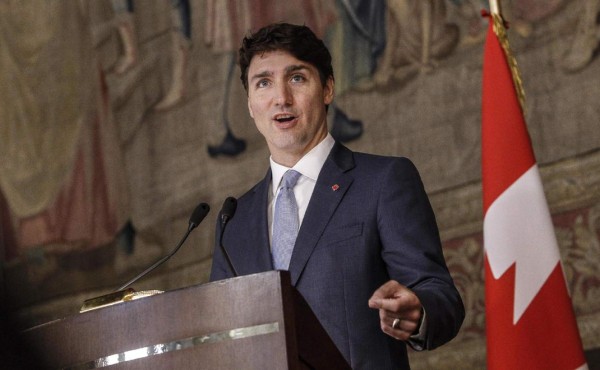 Canadá empezará a incluir el género no especificado X en sus pasaportes