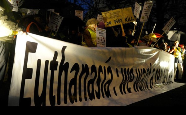 Padre pide a Gobierno de India eutanasia para sus 6 hijos