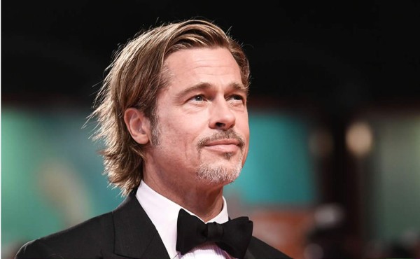 Brad Pitt enloquece en Festival de Venecia