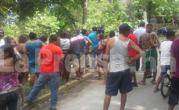 Asesinan a mujer cuando descansaba en hamaca junto a su pequeña
