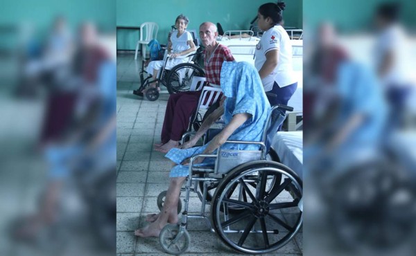 El 90% de los ancianos del asilo han sido abandonados por sus familias