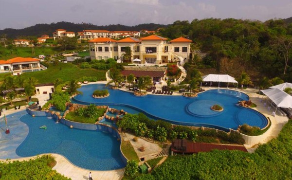 Hoteles y playas de Honduras funcionarán a partir de este fin de semana