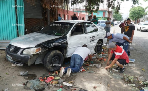 Cinco heridos deja choque entre motocicleta y taxi en San Pedro Sula