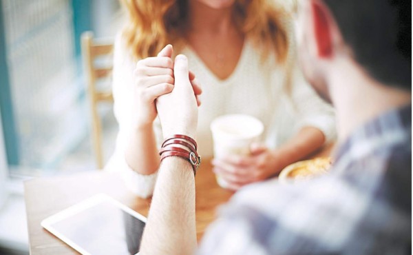 Pierde su lado romántico con su pareja