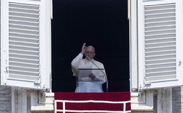Papa Francisco pide cese de la violencia en Nicaragua