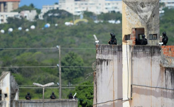 Brasil inicia 2018 con varios muertos en revuelta en una cárcel