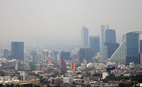 Declaran riesgo extraordinario por contaminación en Ciudad de México