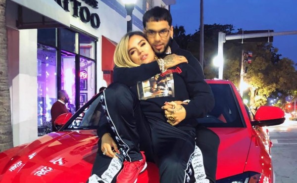 Anuel AA muestra cómo conquistó a Karol G