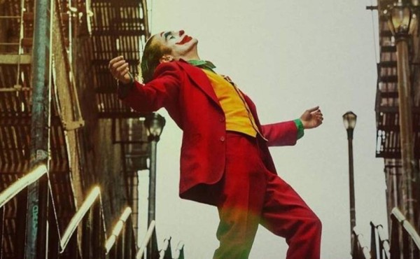 Video viral del Joker: Revelan detrás de cámaras del famoso baile en las escaleras