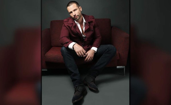 Aurelio Casillas vuelve más temible y enfermo