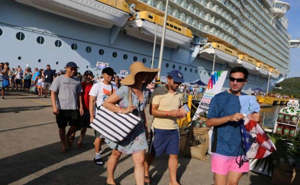 Empresas turísticas pueden solicitar beneficios de la Ley de Auxilio para trabajadores