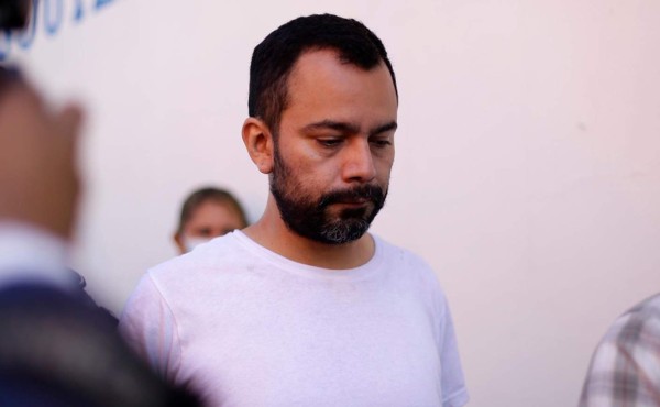 Envían a la cárcel a salvadoreño acusado de desaparecer y matar a su esposa