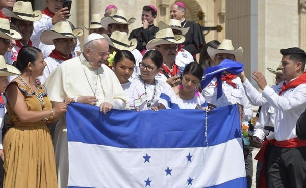 Banda Juvenil 504 toca ante el Papa Francisco en el Vaticano