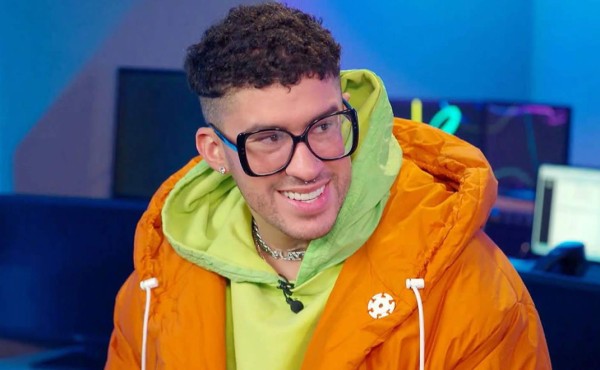Bad Bunny lanza disco sorpresa: 'Las que no iban a salir'