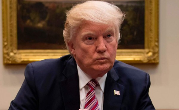 Trump presiona para evitar su primera derrota legislativa