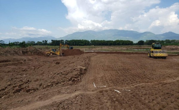 Vigilan avance de la reconstrucción del sistema hidráulico del Valle de Sula