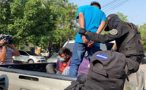 Caen seis presuntos mareros que intimidaban a comerciantes a cambio de dinero