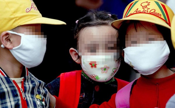 Maestra es condenada a muerte por haber envenenado a 25 alumnos