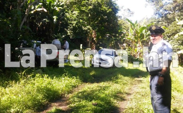 Buscan a tres jóvenes desaparecidos en cementerio clandestino en Peña Blanca