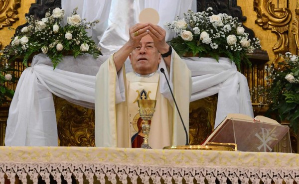 Cardenal pide que Honduras resucite del crimen, violencia y corrupción