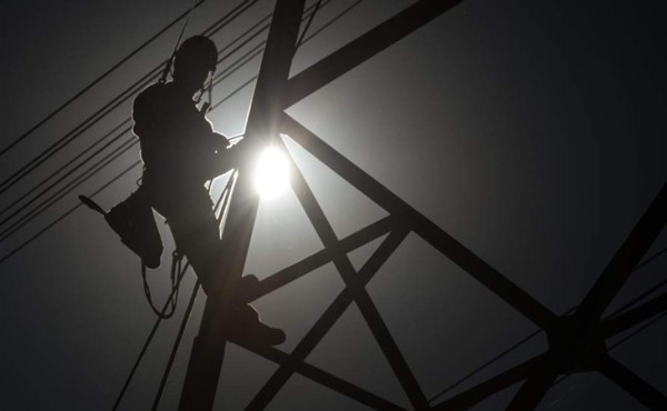 Coronavirus frena el comercio y tumba los precios de la electricidad en Centroamérica