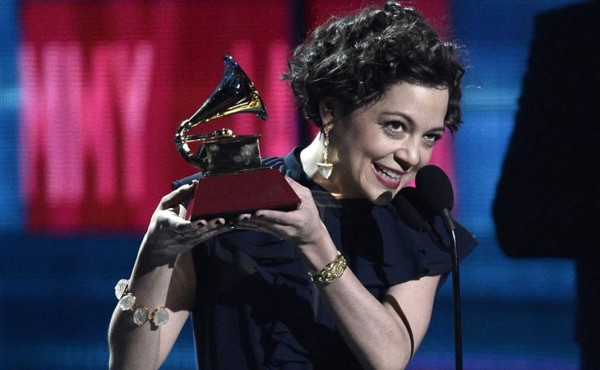 Natalia Lafourcade se da el lujo de rechazar 150 mil dólares