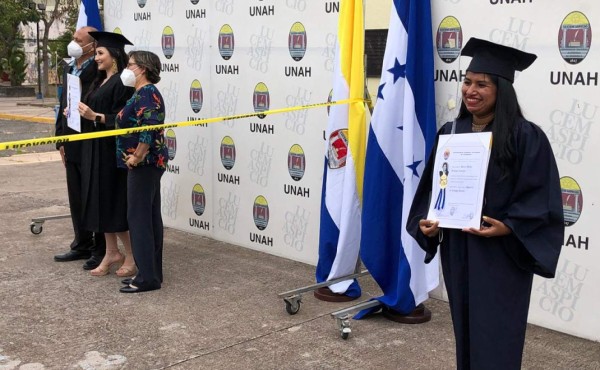 1,154 graduandos reciben hoy su título en Ciudad Universitaria