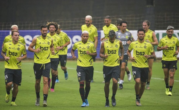Flamengo se entrena completo antes de viajar a Catar para el Mundial de Clubes