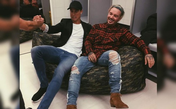 Cristiano Ronaldo sorprende a J Balvin  