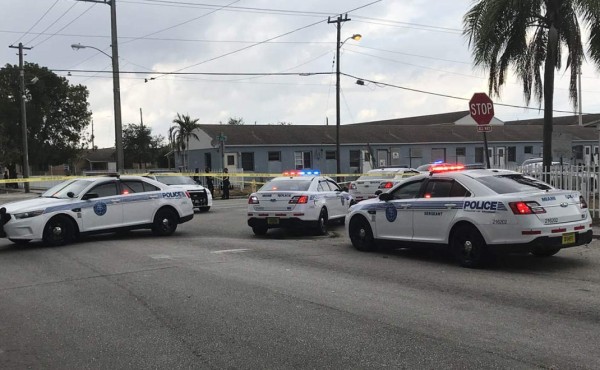 Miami: Cuatro hombres resultan heridos en tiroteo cerca de Liberty City