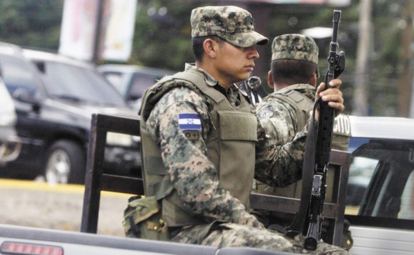 Con disparos reciben a Policía Militar en posta nueva de San Pedro Sula