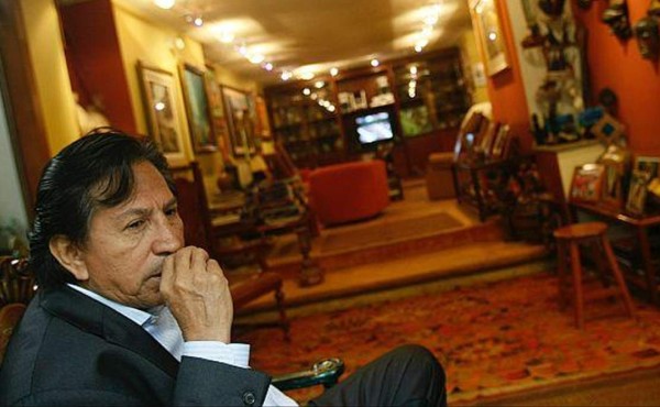 Fiscales allanan casa de expresidente peruano Toledo, acusado de recibir coimas