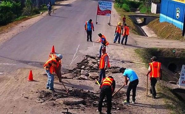 Bachean carretera a San Manuel