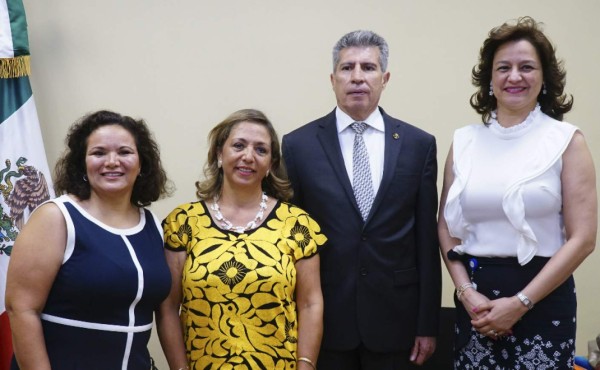 Consulado de México celebra a la mujer