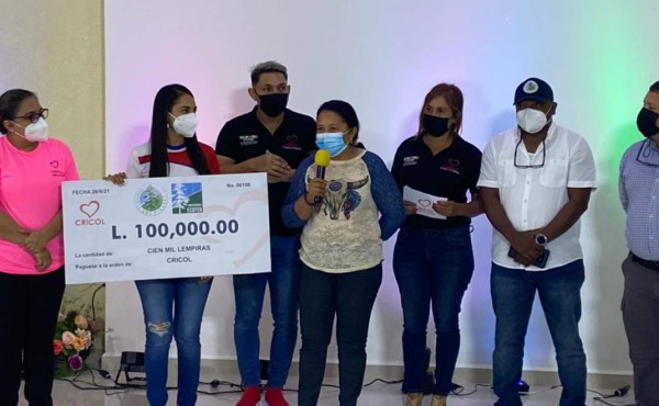 Centro de rehabilitación Cricol recibe donación de 100,000 lempiras de mina de Tocoa