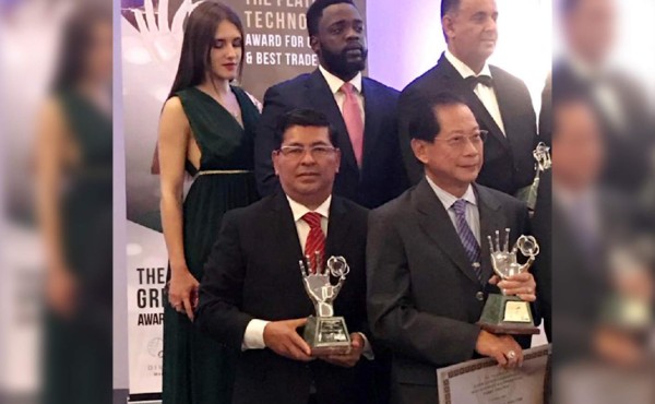 Palmeros no solo cosechan aceite, también premios a nivel internacional