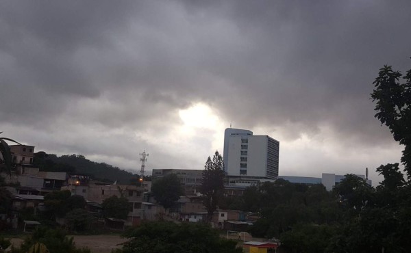 Vaguada provocará lluvias en las próximas 36 horas