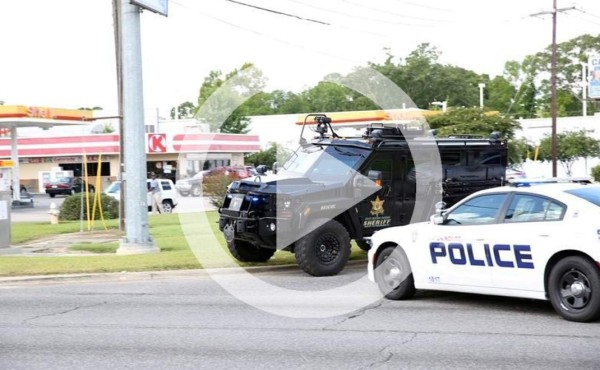 Video muestra el momento del tiroteo en un centro comercial de Luisiana