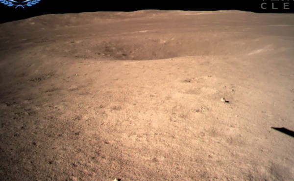 China se convierte en el primer país que aluniza en la cara oculta de la Luna