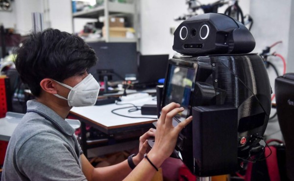 Coronavirus: la crisis sanitaria lleva a los robots al frente médico, dicen investigadores