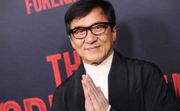 Hija de Jackie Chan vive en la calle 'por ser homosexual'