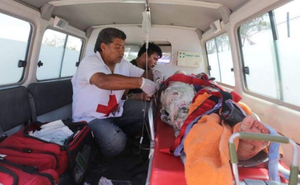 Choque en carretera al sur deja diez personas heridas