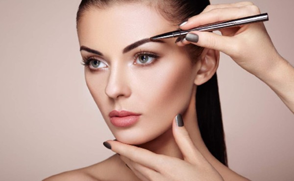 Pasos para maquillar bien las cejas&nbsp;&nbsp;