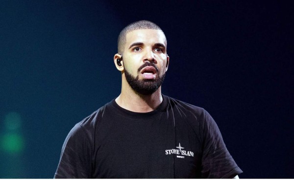 Actriz de cine para adultos dice estar embarazada de Drake  