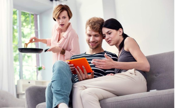 ¿Cómo sobrevivir al acoso de la suegra?